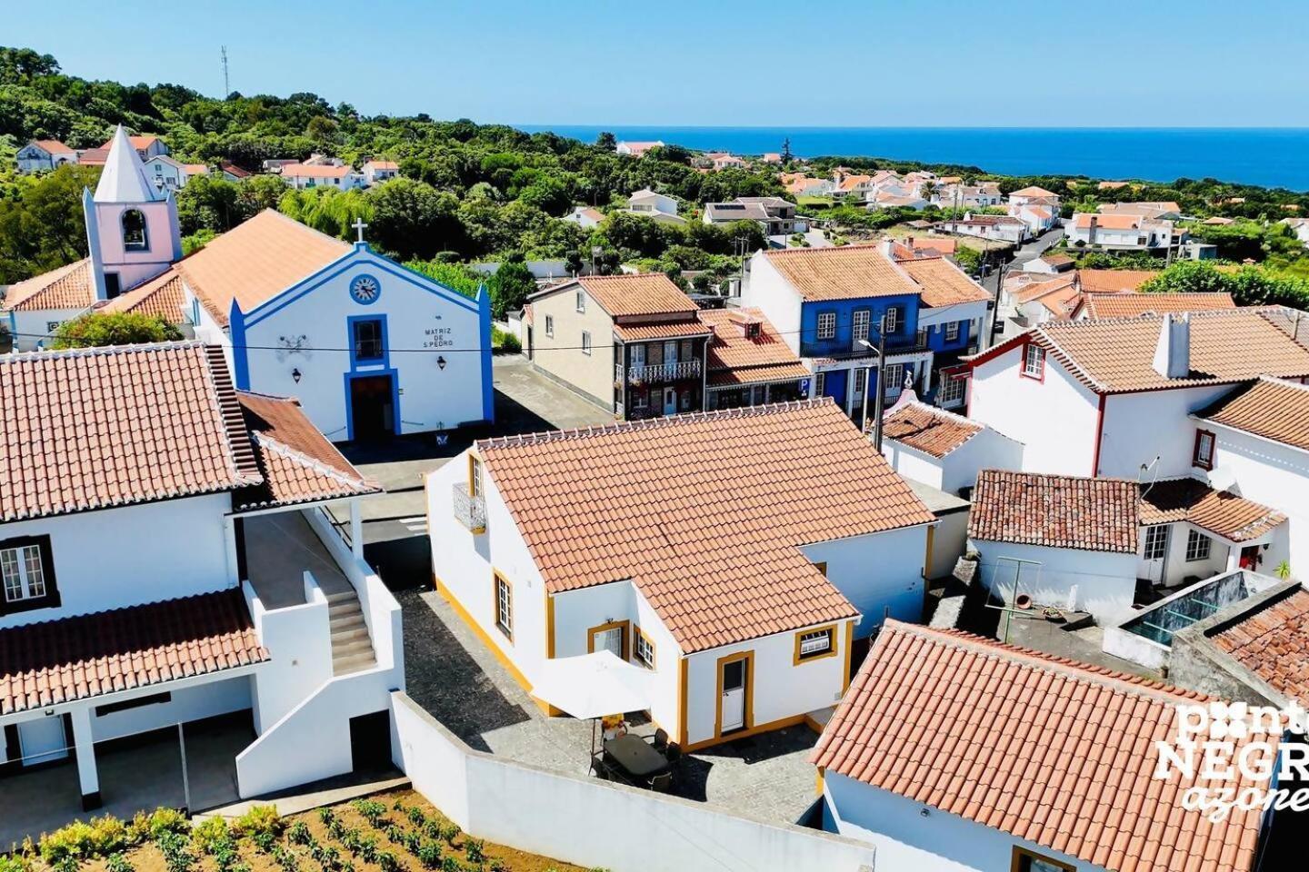 Casa Da Gente By Pontanegraazores Vila Biscoitos  Quarto foto